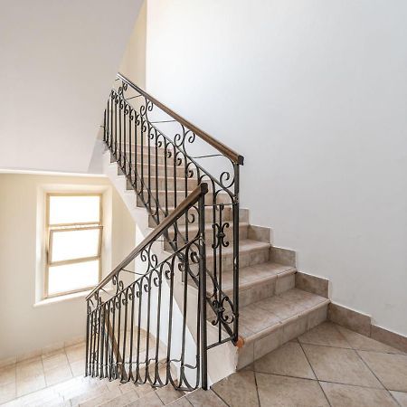 Emilia Suite Essence Modena Luaran gambar