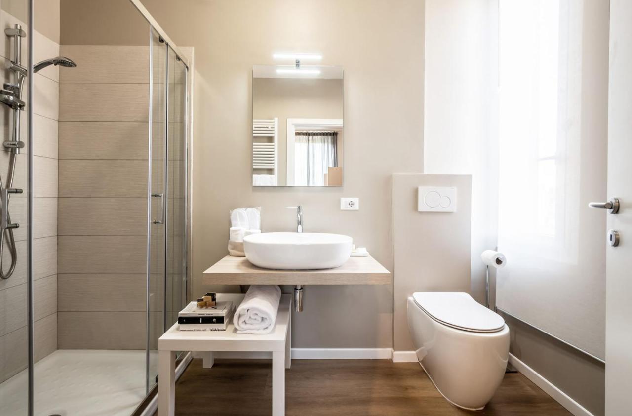 Emilia Suite Essence Modena Luaran gambar