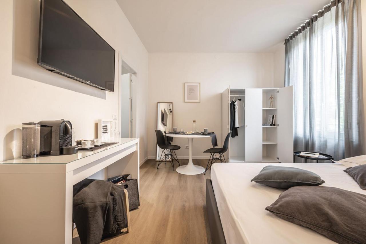 Emilia Suite Essence Modena Luaran gambar