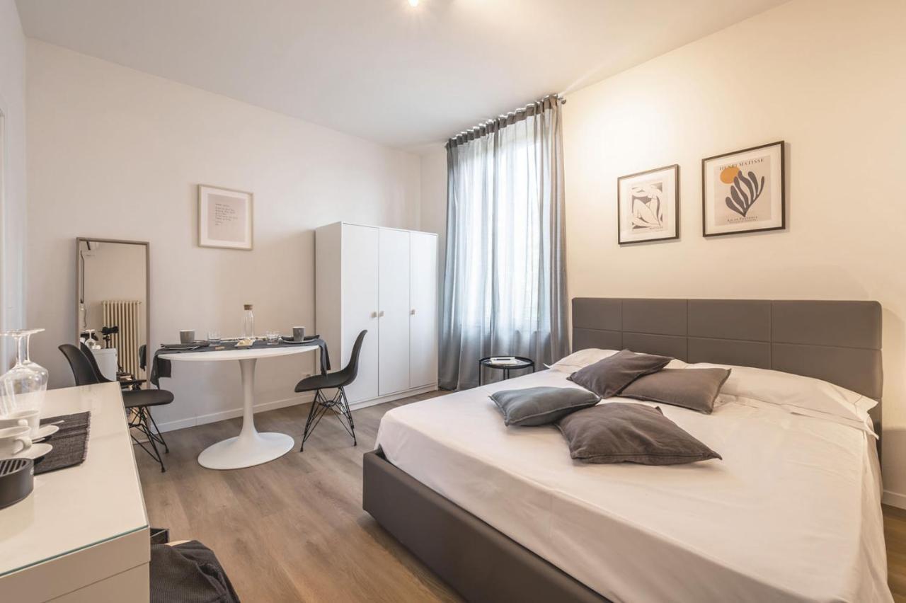 Emilia Suite Essence Modena Luaran gambar