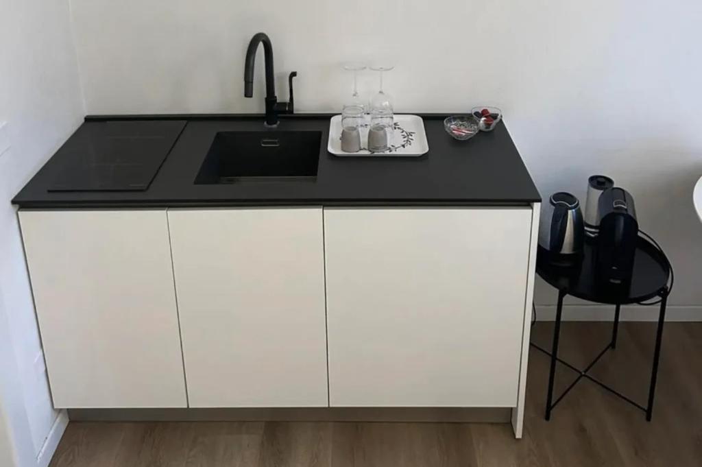 Emilia Suite Essence Modena Luaran gambar